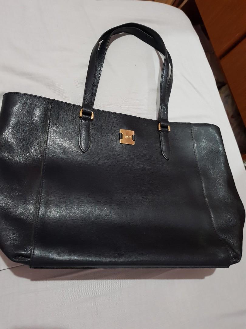 Double M Milano Women s Fashion Bags Wallets Tote Bags on Carousell