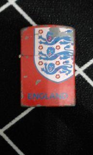 England FA vintage zippo