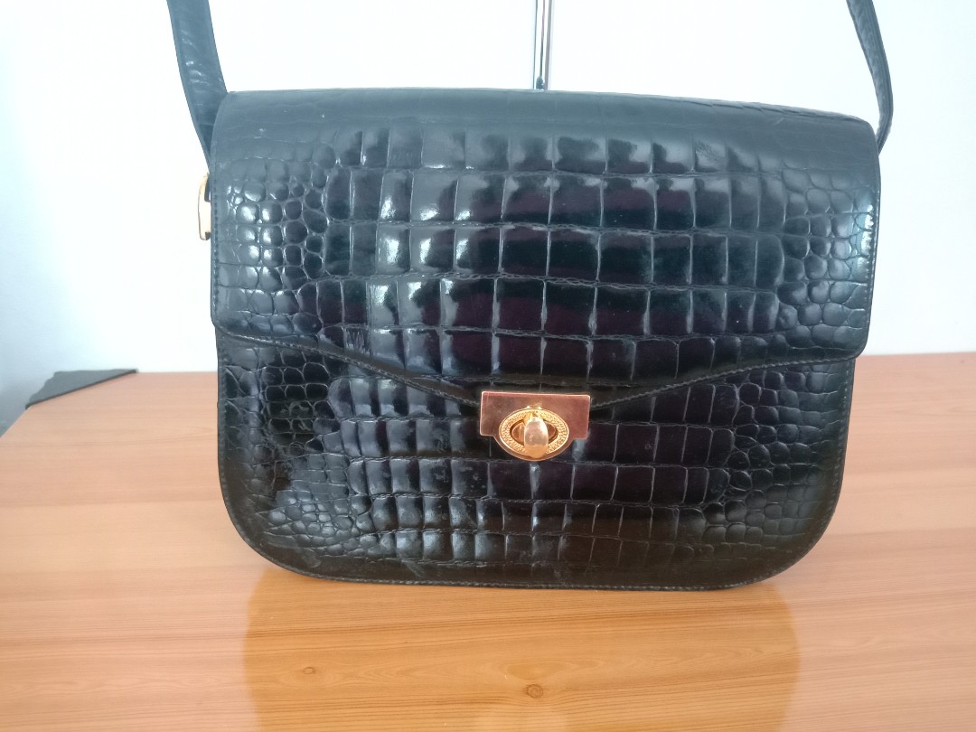Esquire Vintage Collection, Luxury, Bags & Wallets on Carousell