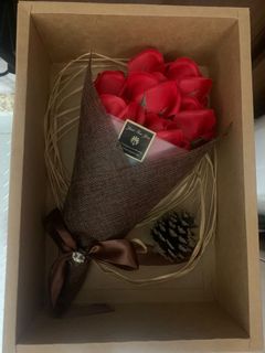 （分類：）位於 。 由 jasmine_teaaa 提交（商品編號 1099247841，圖片 1）。簡介： 。