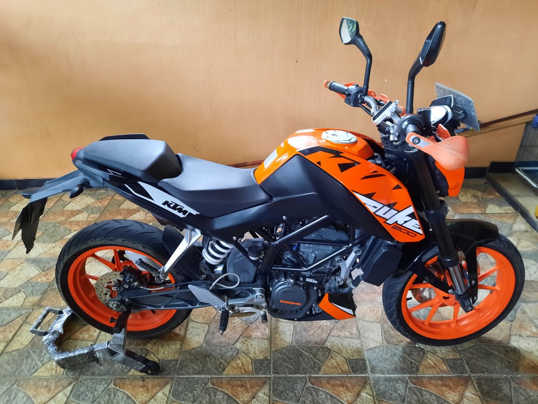 For Sale! KTM DUKE ORANGE 200 - 2018 