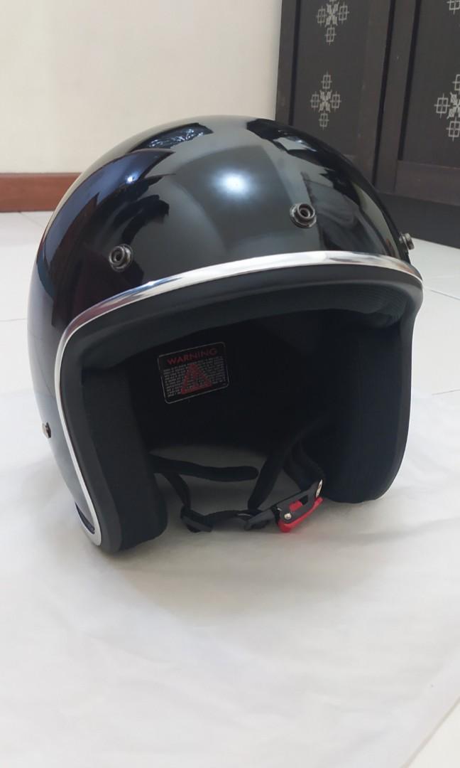 helm retro