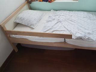 (Category: ) located in . Submitted by annyiy (Listing ID 1099100751, Image 1). Description: .