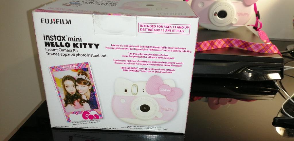 日本Instax mini SANRIO Hello Kitty 富士即影即有相機+ 1 盒相紙(10枚