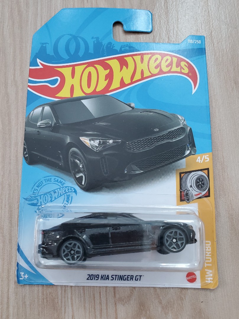 Kia Stinger Gt 另有灰色 藍色 紅色版本可供選擇 全新風火輪黑色韓國辣跑 Stinger 超跑合金模型玩具車hotwheels Black Color Kia Stinger