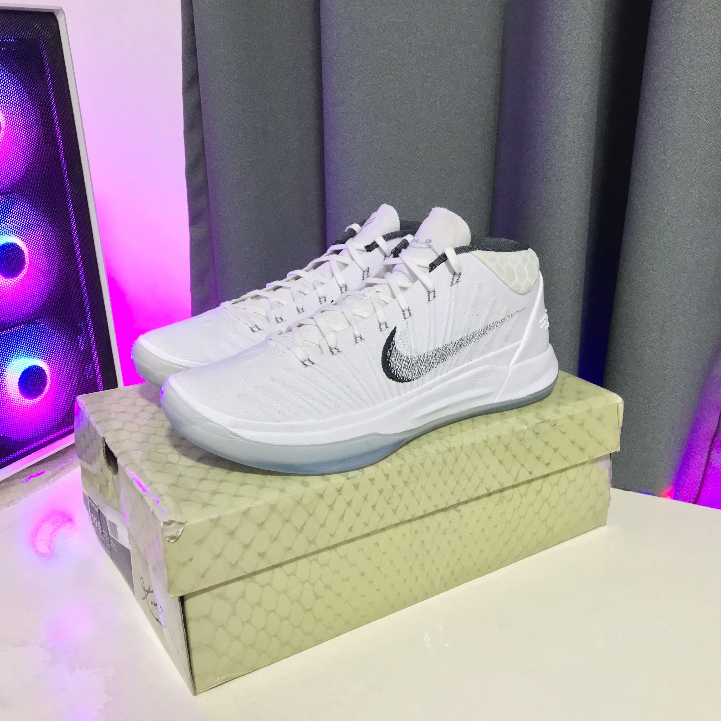 Kobe ad store mid white