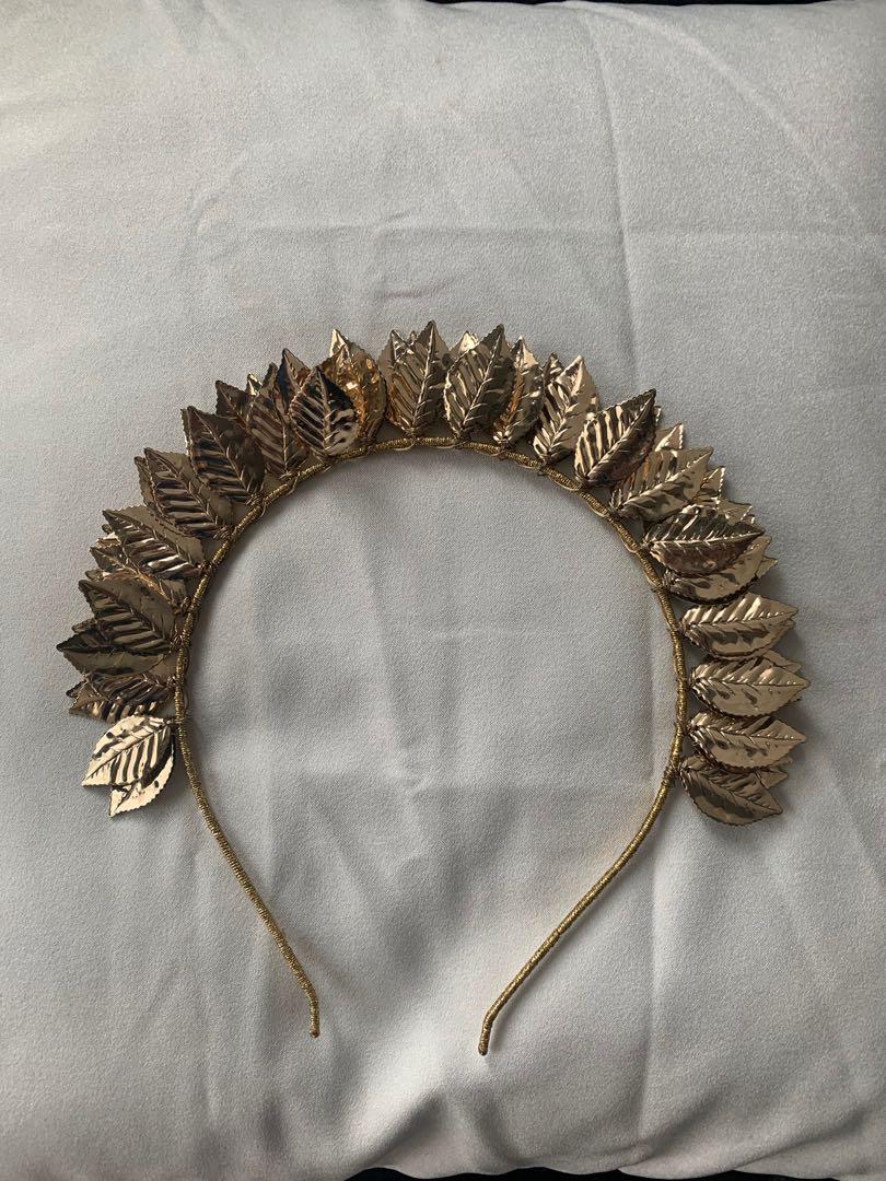 Headpieces lovisa top