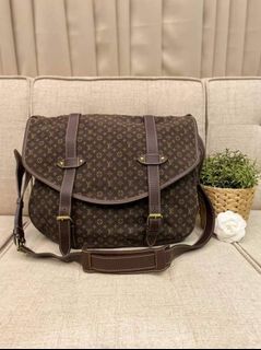 (Category: ) located in . Submitted by bagislifeshop (Listing ID 1099138455, Image 1). Description: .