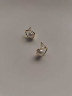 (Category: ) located in . Submitted by weekendxproject (Listing ID 1099203577, Image 1). Description: .