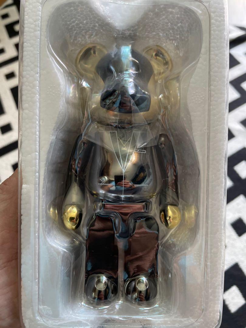 Medicom 200% Bearbrick Daft Punk Random Access Memories (Category: Designer & Blind Box Toys) located in Pasig City. Submitted by thegentlemangeek (Listing ID 1099171796, Image 3). Description: Rare Chogokin Super Alloy, solid-built Daft Punk Bearbrick 200% - mint in box - never been displayed - box only opened to inspect items - true collectible (especially now that the duo has disbanded).