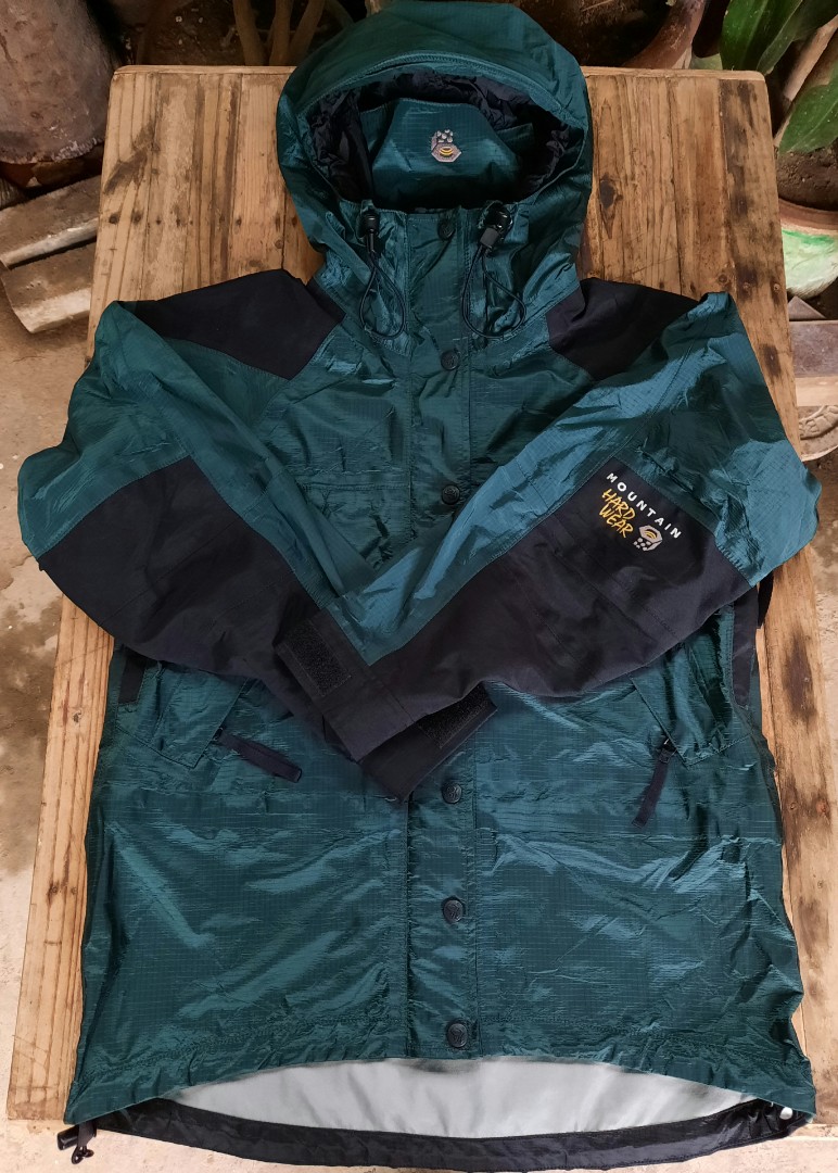 Mountain hardwear conduit jacket hotsell