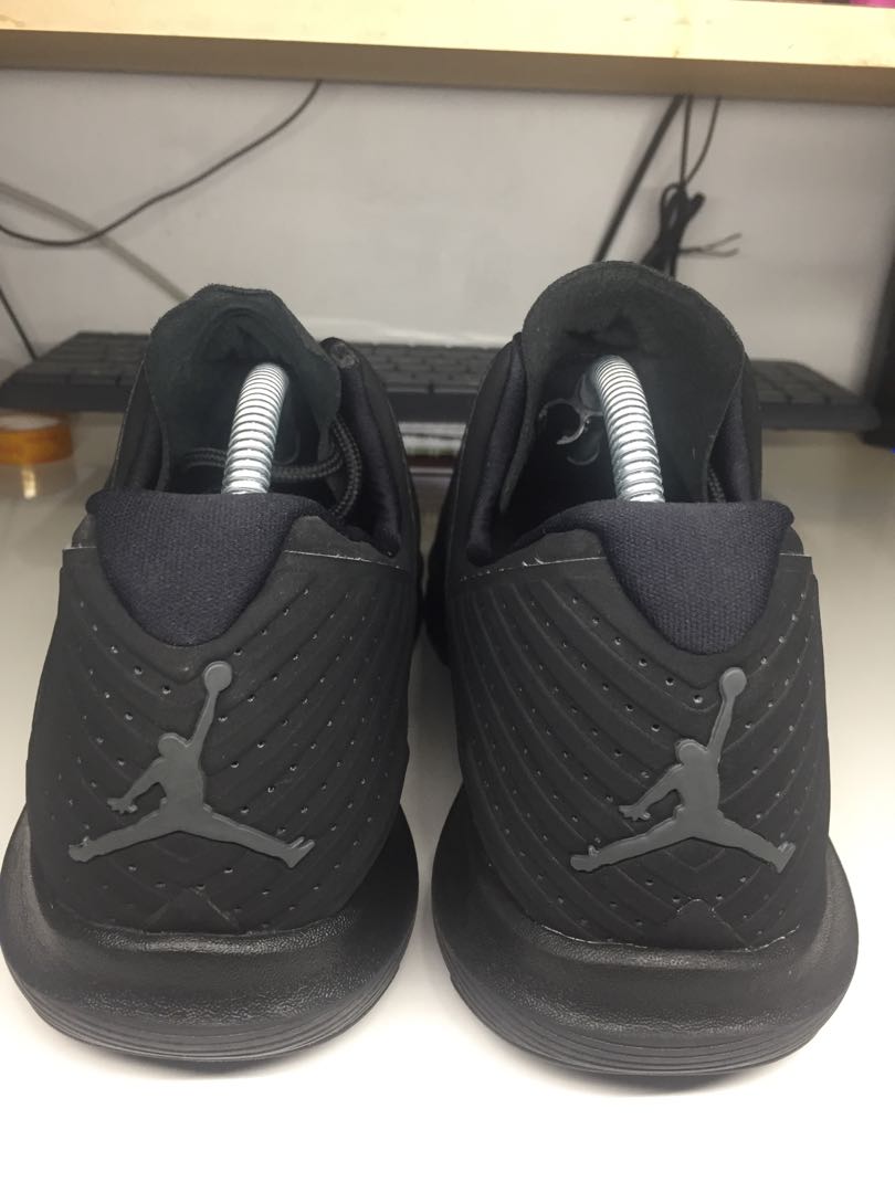 Jordan online relentless trainer
