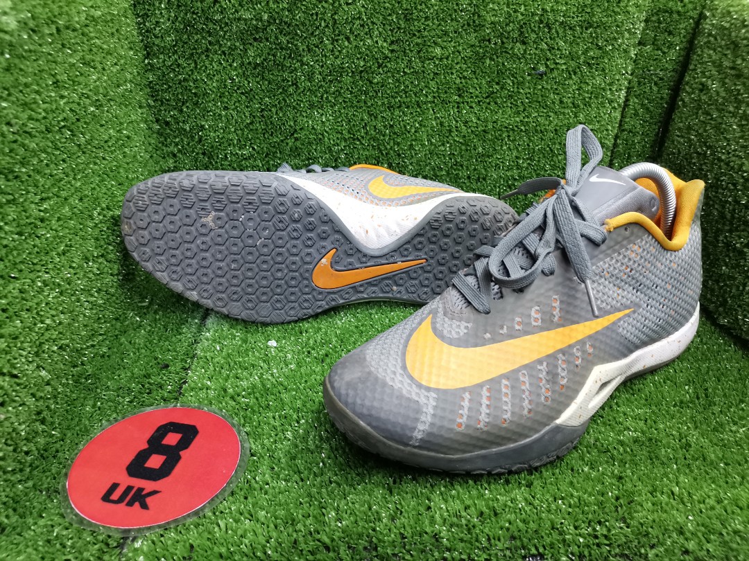 Nike hyper live Men s Fashion Footwear Sneakers on Carousell