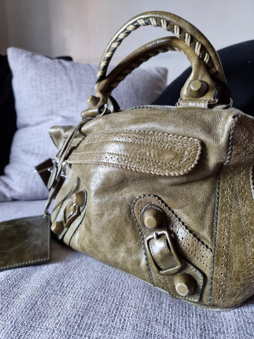 Olive Green Designer-Inspired Bag, Women's Fashion, Bags & Wallets,  Shoulder Bags on Carousell
