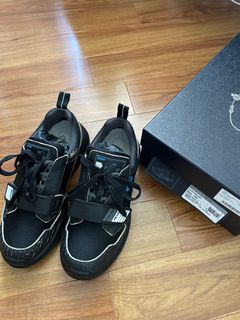 （分類：）位於 。 由 ssssneezy 提交（商品編號 1099145745，圖片 1）。簡介： 。