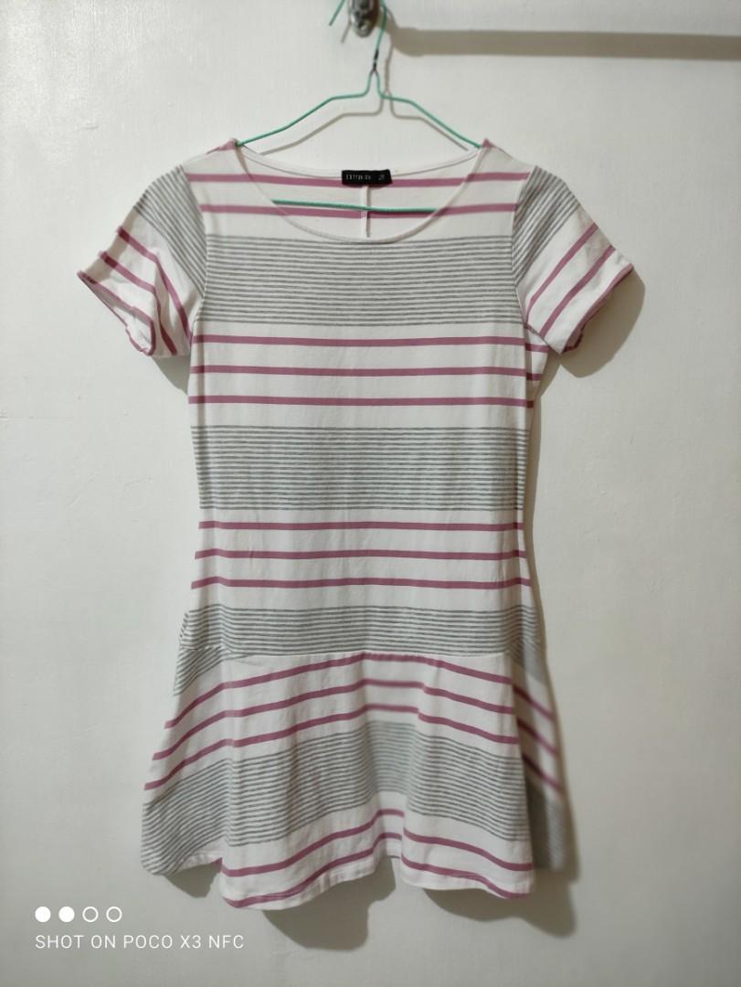 Summer Dress - Cotton On (Category: Dresses) located in San Pedro. Submitted by recitea (Listing ID 1099187926, Image 1). Description: I am selling my pre-loved Cotton-On dress. This is a stretch type of dress. Very comfy and light to wear. I seldom wear it. Used but not abused. RFS: Decluttering my closet Size: Small Shoulder: 13 inches Armhole: 15 inches Chest : 31 inches Waist : 28 inches Dress length: 27.5 inches Mode of payment: gcash.