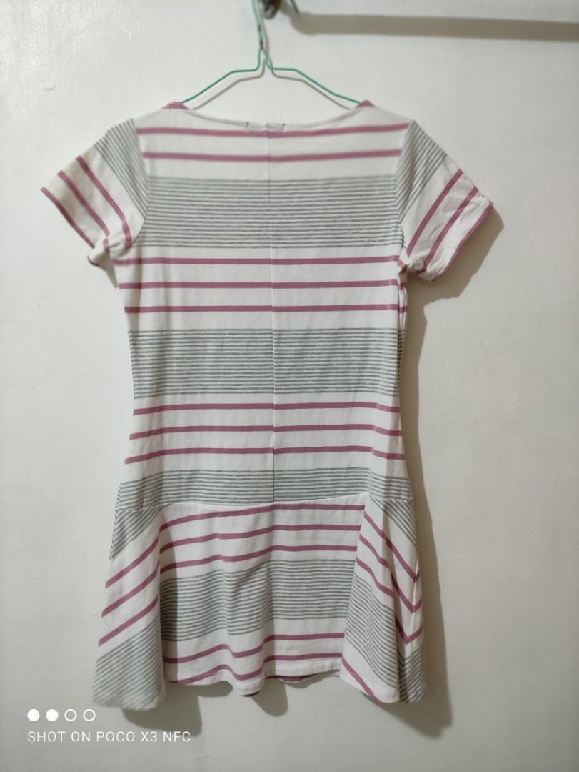 Summer Dress - Cotton On (Category: Dresses) located in San Pedro. Submitted by recitea (Listing ID 1099187926, Image 2). Description: I am selling my pre-loved Cotton-On dress. This is a stretch type of dress. Very comfy and light to wear. I seldom wear it. Used but not abused. RFS: Decluttering my closet Size: Small Shoulder: 13 inches Armhole: 15 inches Chest : 31 inches Waist : 28 inches Dress length: 27.5 inches Mode of payment: gcash.