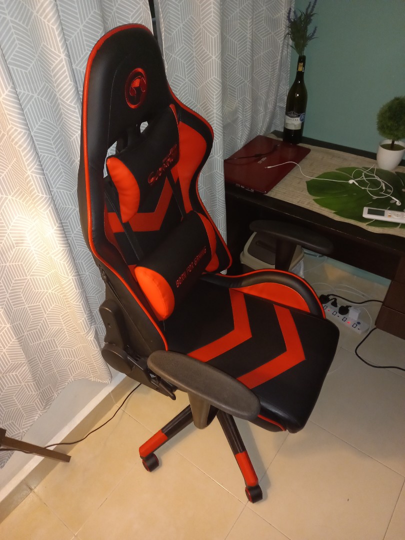 Scorpion gaming chair, Furniture & Home Living, Furniture, Chairs on