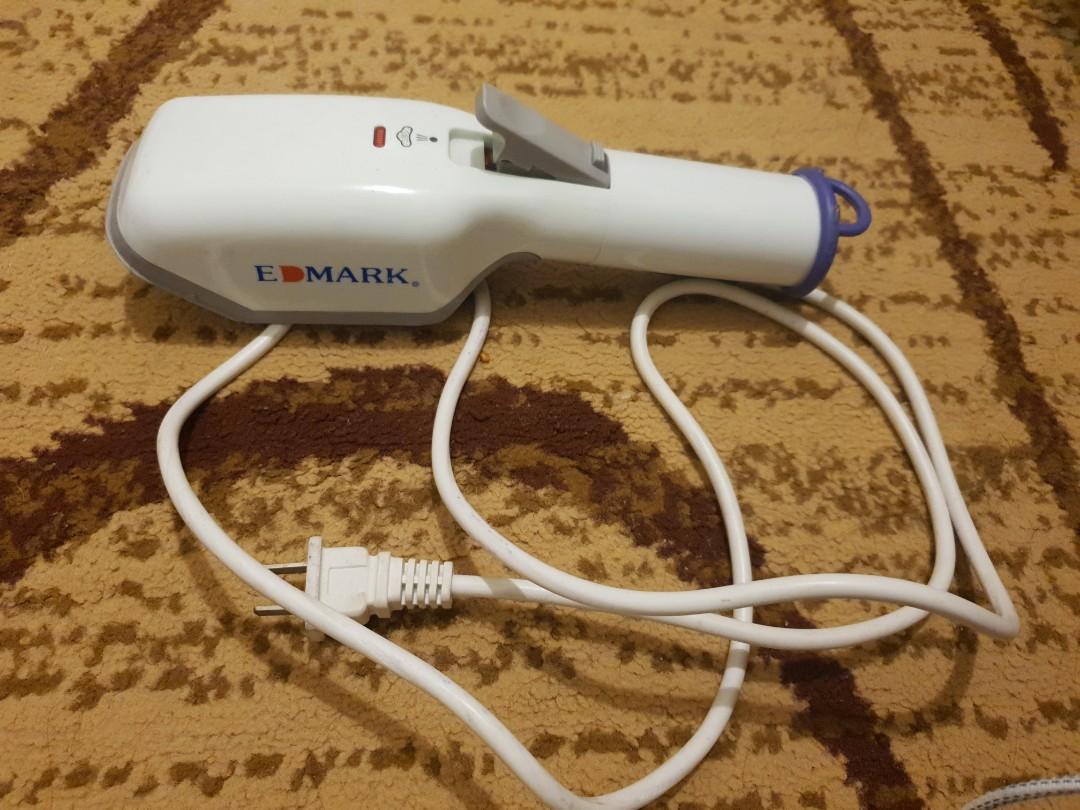 Steam iron deals ace hardware