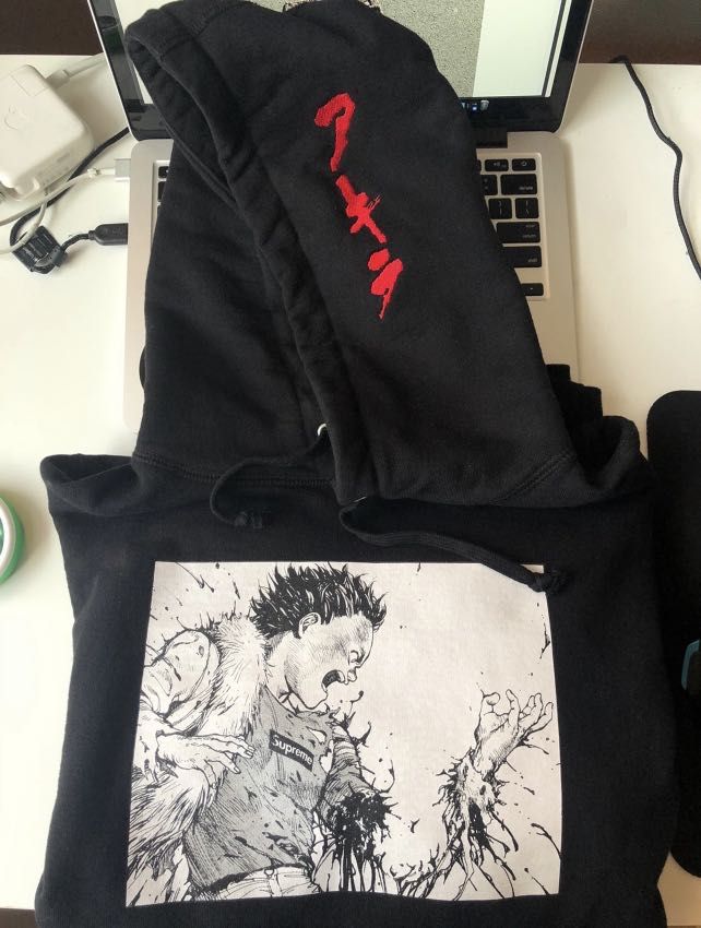 Supreme akira arm on sale hoodie