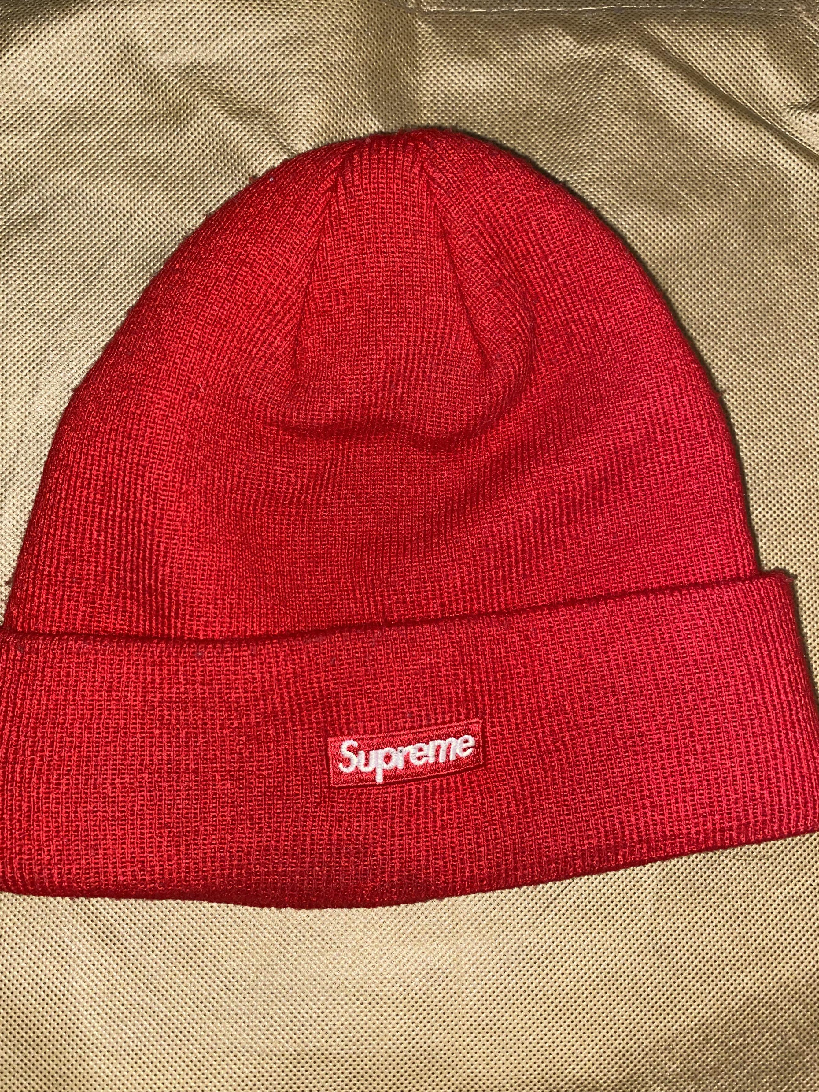 Supreme fw17 deals beanie