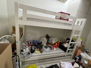 (Category: ) located in . Submitted by renyu (Listing ID 1099181489, Image 1). Description: .