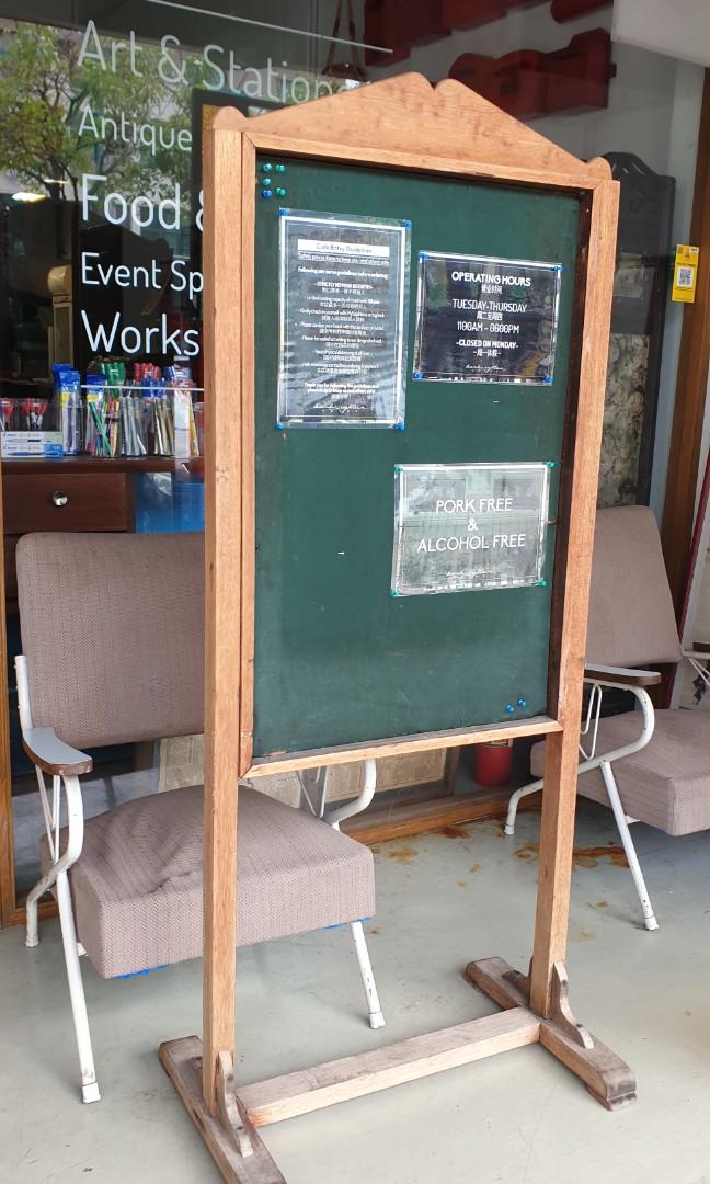 Vintage Notice Board / Memo Standy, Furniture & Home Living, Home Decor