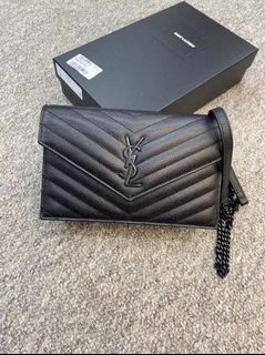 （分類：）位於 。 由 pui_pui_luxury 提交（商品編號 1099119391，圖片 1）。簡介： 。