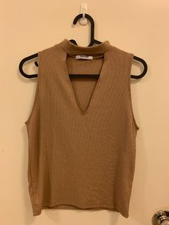 （分類：）位於 。 由 genna.bennett 提交（商品編號 1099158862，圖片 1）。簡介： 。