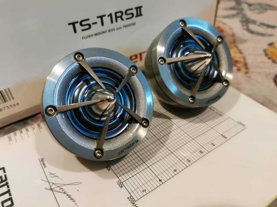 Carrozzeria TS-T1RS （carrozzeria TS-T1RS ツィーター 鋭敏）