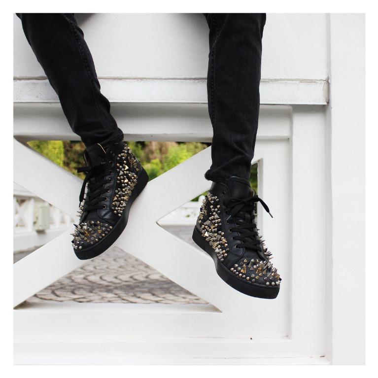 Louboutin pik clearance