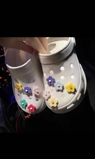(Category: ) located in . Submitted by littledings (Listing ID 1099355289, Image 1). Description: .