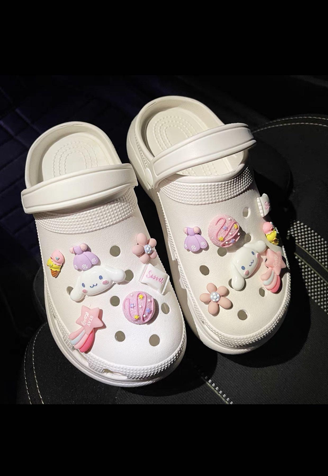 Cute crocs with shop jibbitz
