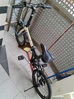 (Category: ) located in . Submitted by prohome (Listing ID 1099407189, Image 1). Description: .