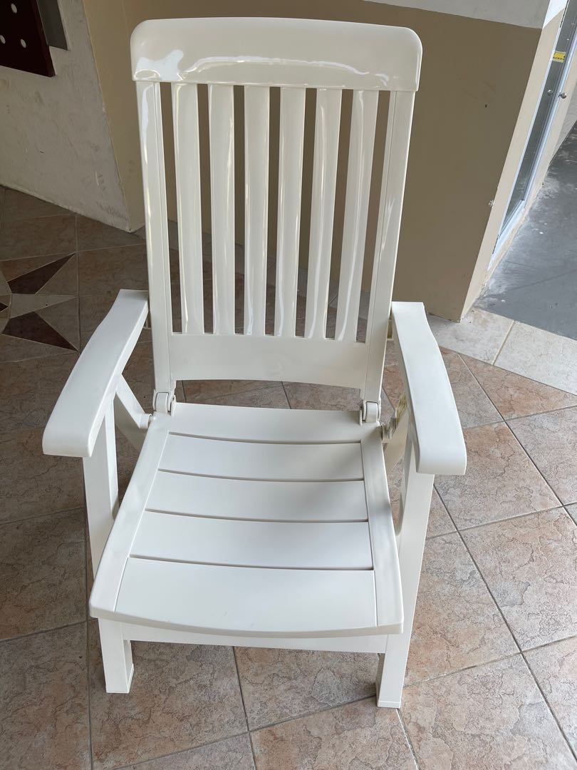 Grosfillex outdoor foldable & adjustable chair, Furniture & Home Living