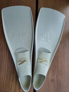 (Category: ) located in . Submitted by preloved_l (Listing ID 1099448427, Image 1). Description: .