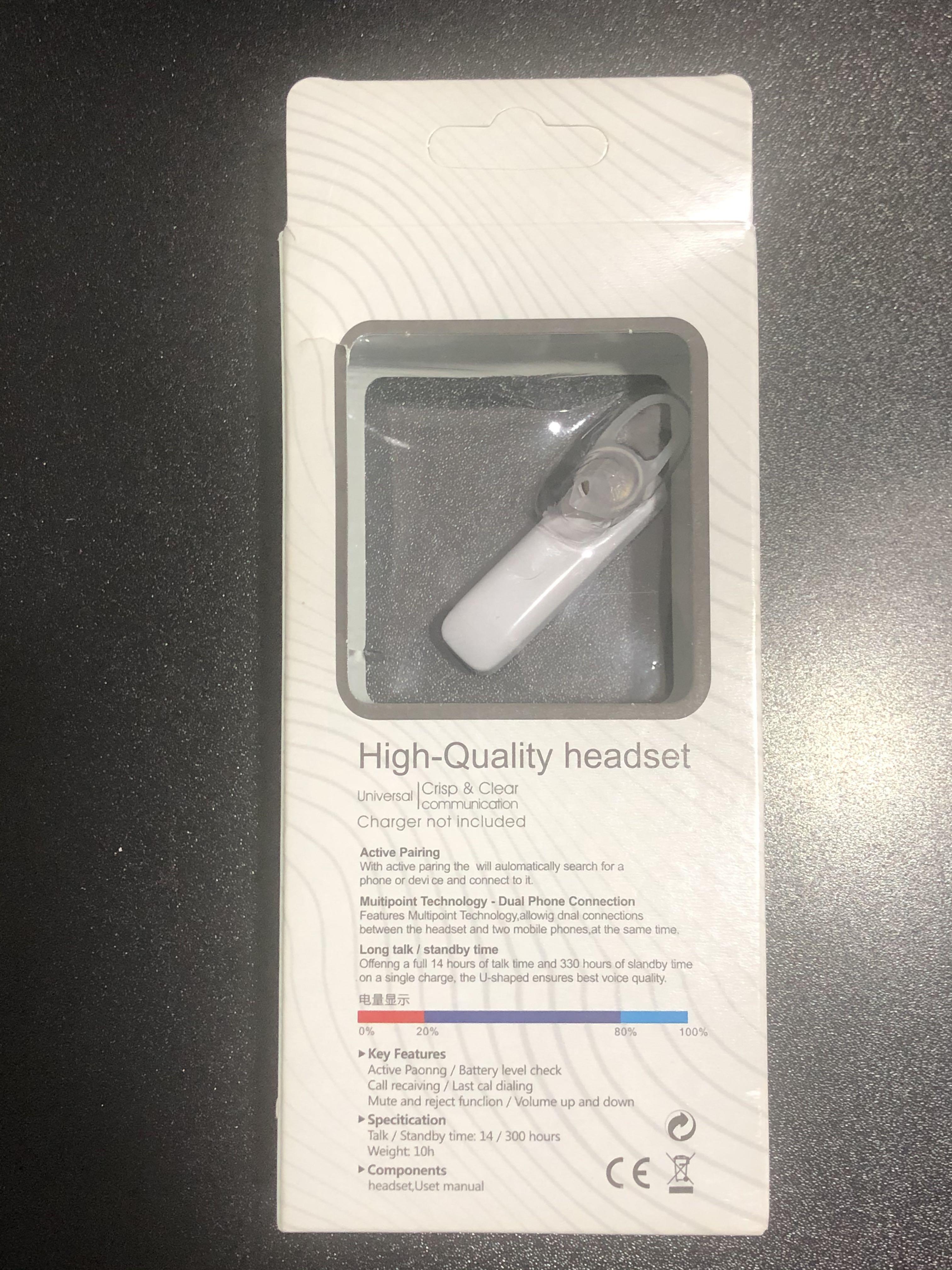 Headset (Category: Earphones) located in Singapore. Submitted by annasha (Listing ID 1099377702, Image 3). Description: Non nego. Self collect.