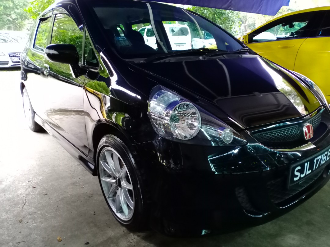 (Category: ) located in . Submitted by whiteknights (Listing ID 1099376238, Image 1). Description: .
