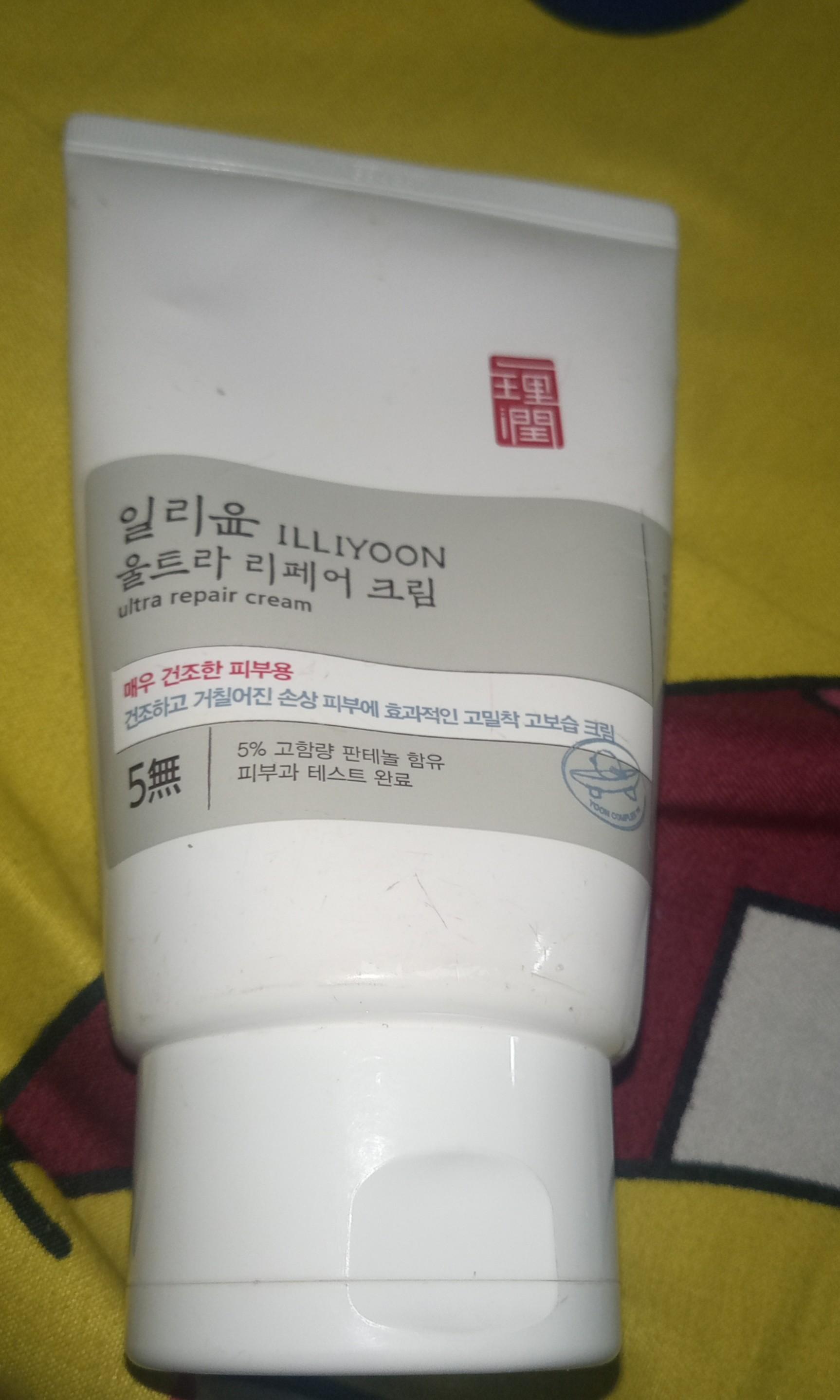 ILLIYOON Ultra Repair Cream (Category: Face Care) located in Quezon City. Submitted by gunitagadgets.ph (Listing ID 1099347116, Image 1). Description: 85% of fullness gcash payment pm us for more question 😊 can heal your skin barrier & PERFECT PARTNER FOR TRETINOIN.