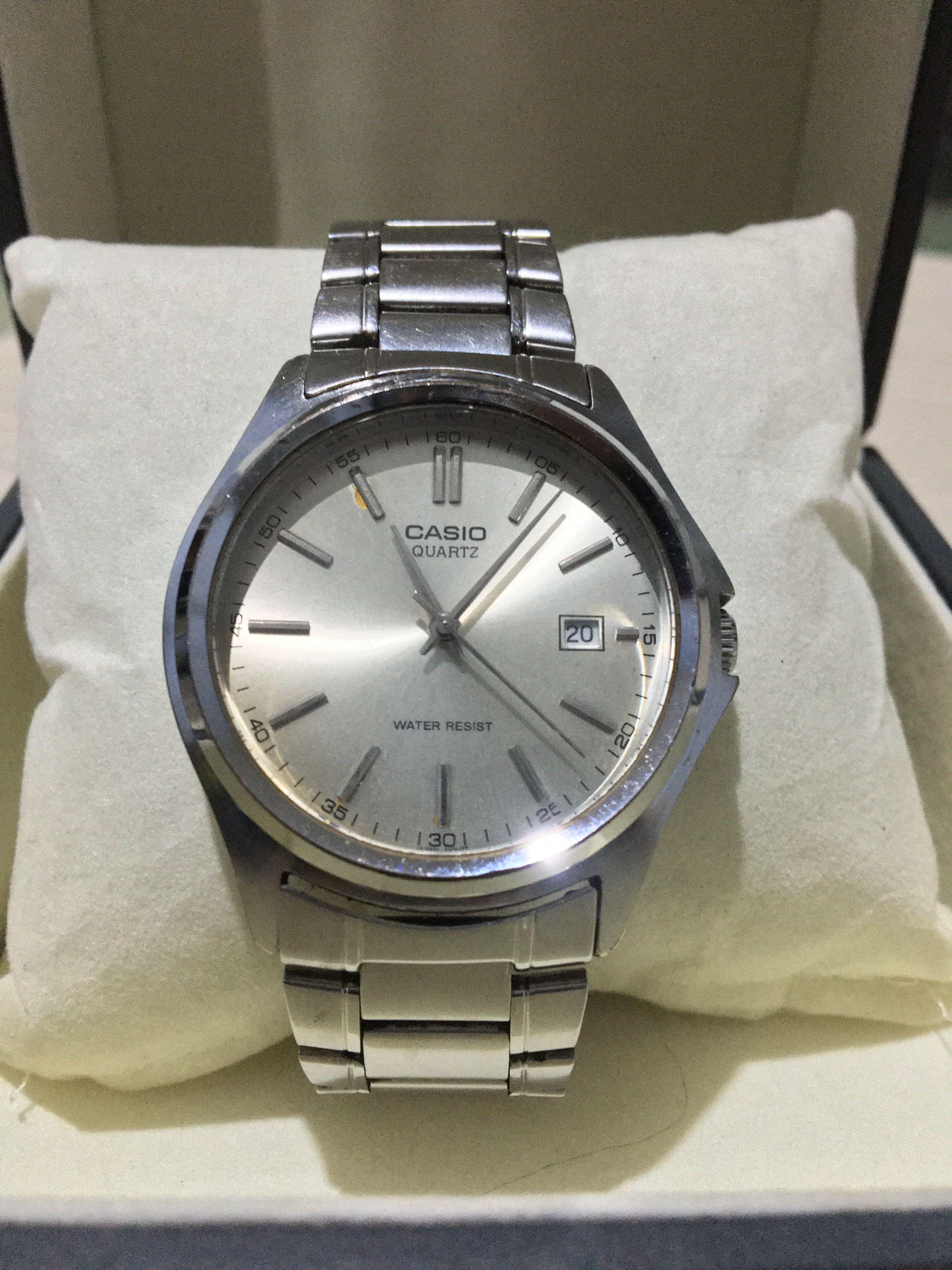 Casio hotsell quartz original