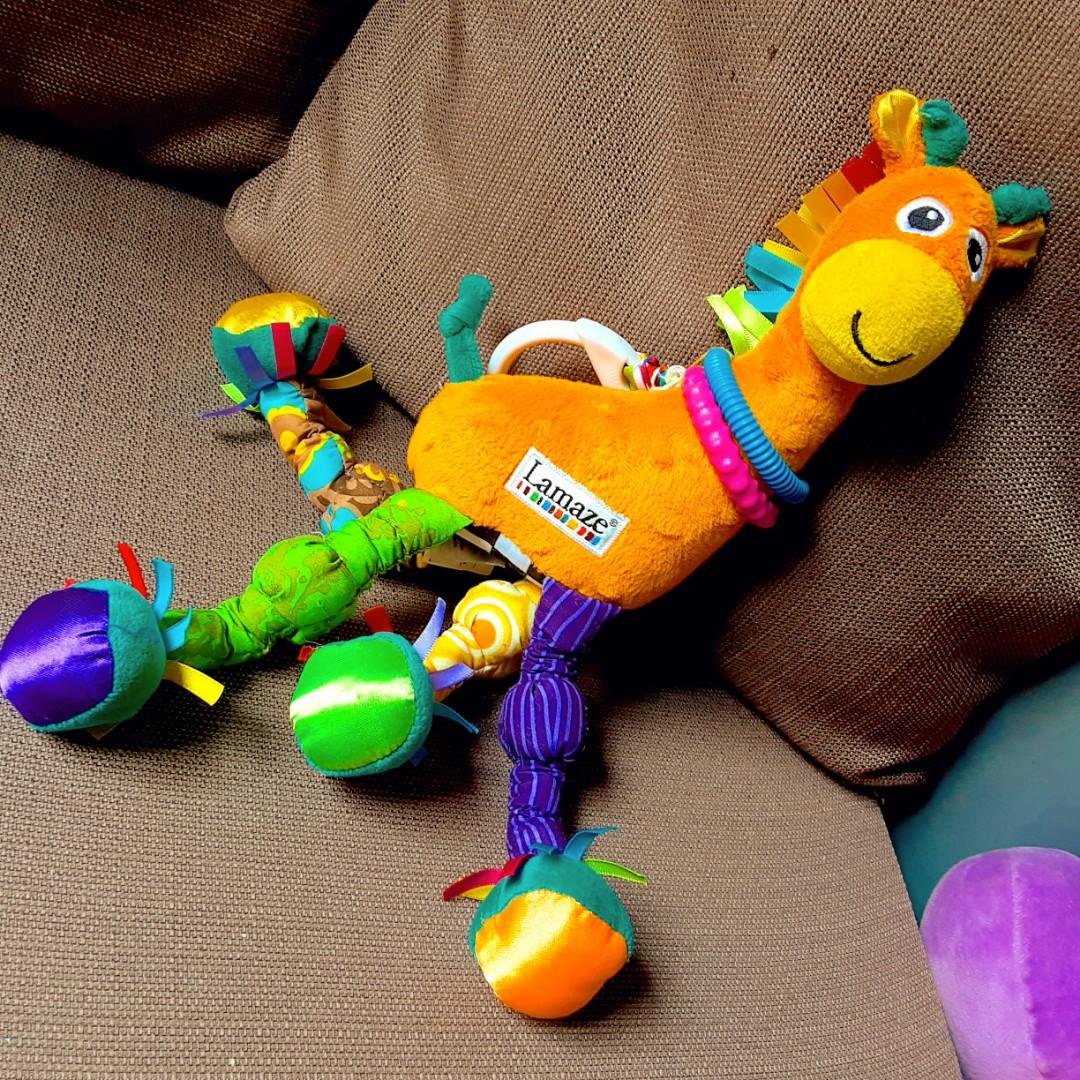 Lamaze stretch clearance the giraffe