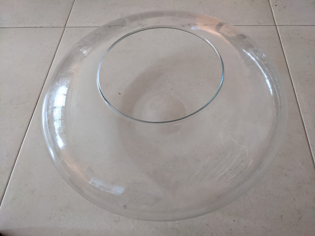 Light weight UFO shaped vase/fish bowl, Furniture & Home Living, Home Decor, Vases & Decorative