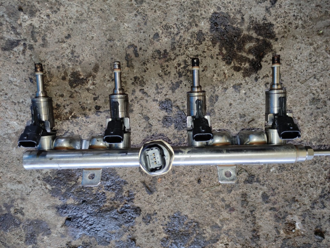 Mini Cooper S Peugeot citroen R56 R57 R55 N14 b16 Fuel Rail Direct