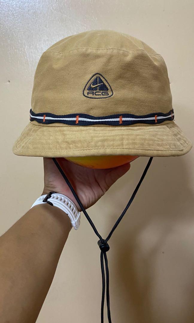 Nike bucket hat retro top