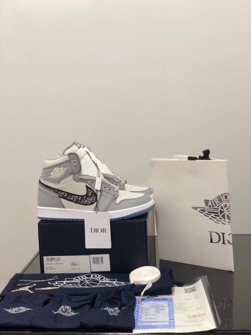 Nike jordan 1 Retro High Dior X ORIGINAL, Fesyen Pria, Sepatu , Sneakers di  Carousell