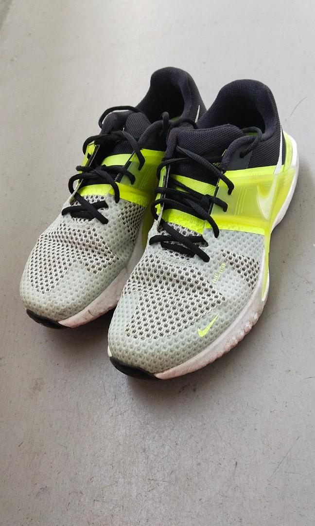 Nike training renew trainers clearance
