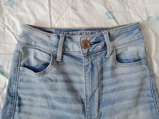 (Category: ) located in . Submitted by declutteringpieces (Listing ID 1099344243, Image 1). Description: .