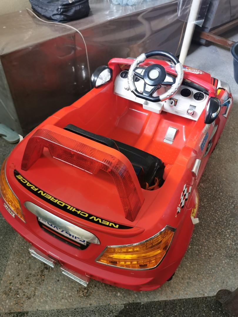 Rechargeable Toy Car (Category: Remote Control Toys) located in Antipolo. Submitted by G3AAA (Listing ID 1099366617, Image 1). Description: Bought this in SM for 9,000. RFS decluttering. Used but certainly not abused. Need to change rechargeable battery.. Unit is almost scratchless even used for pictorial last 2020. Handled with care by owner..