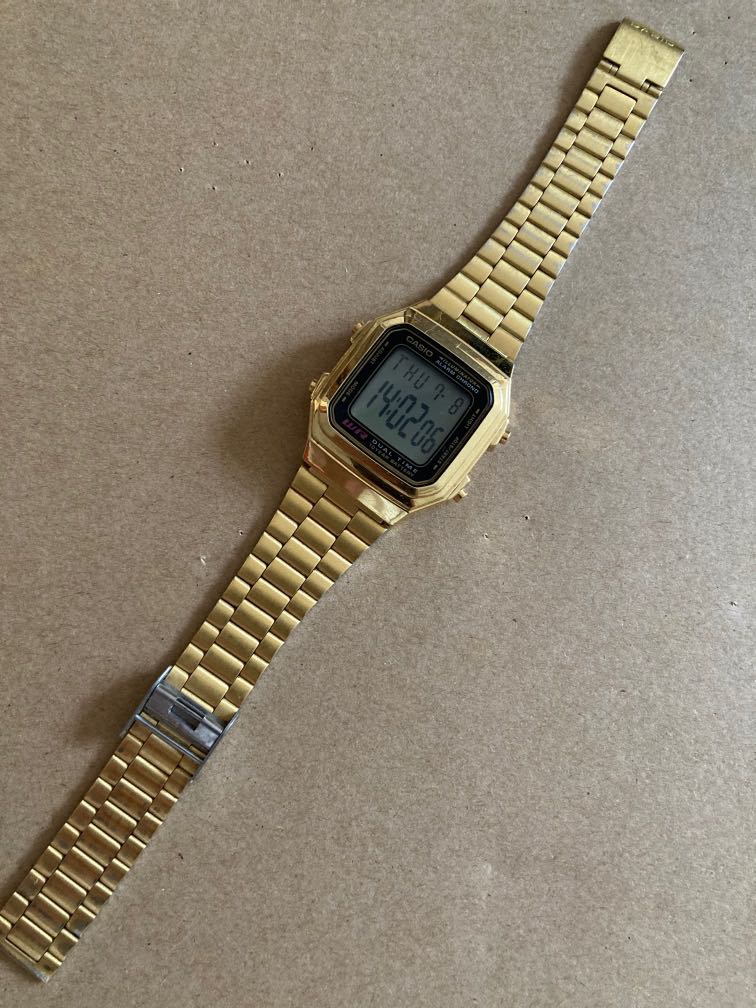 Casio retro men top