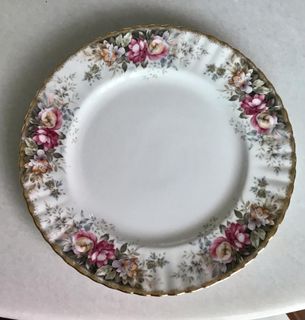 (Category: ) located in . Submitted by charmingvintage (Listing ID 1099426901, Image 1). Description: .